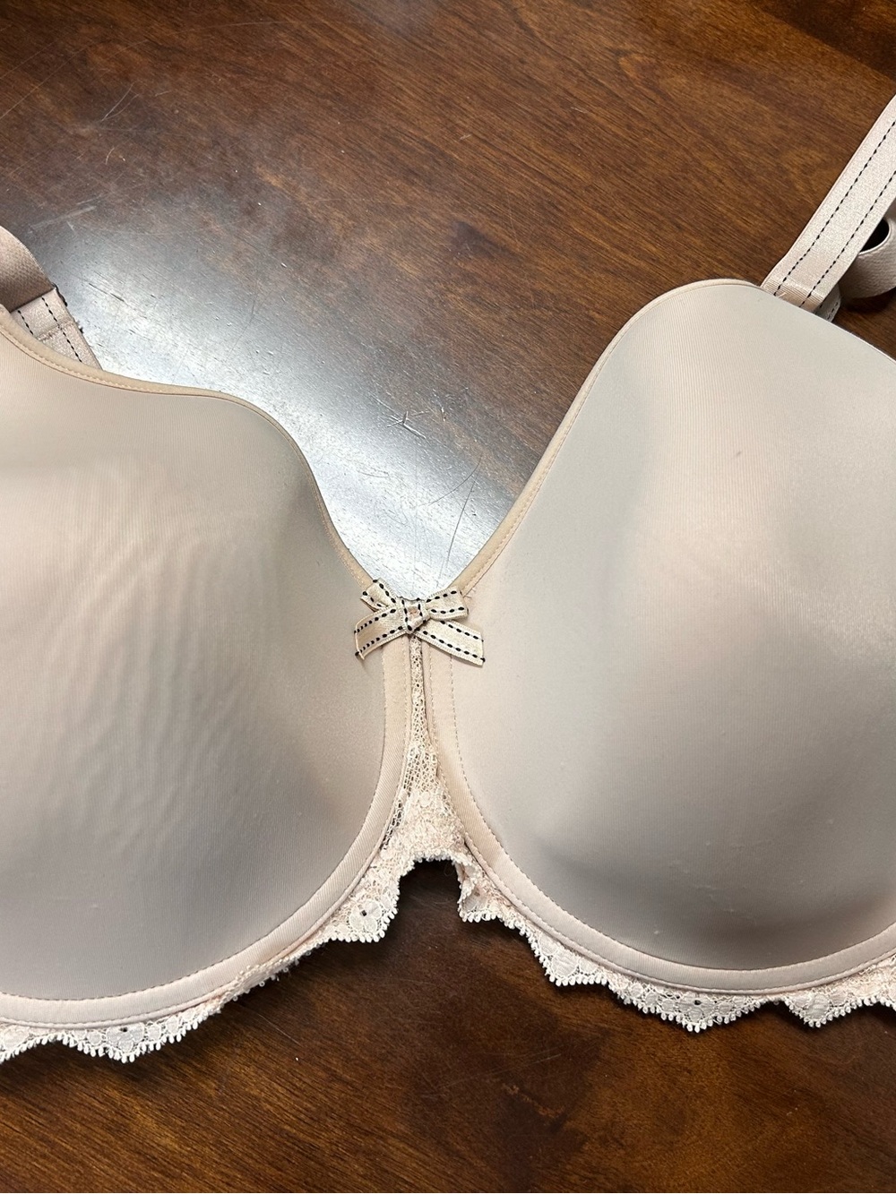 Chantelle Nude Beige Smooth T-Shirt Bra with Lace Trim